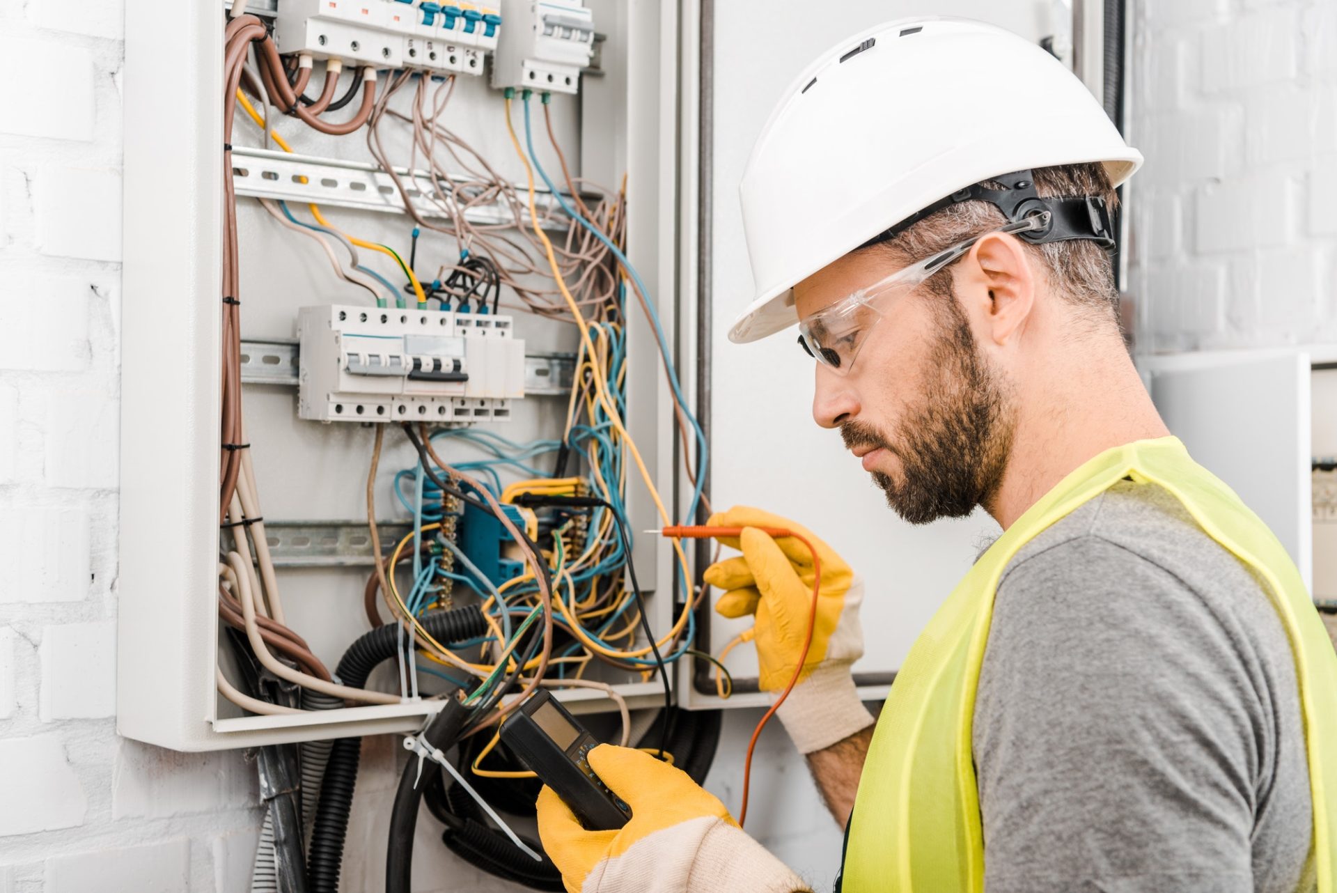 UPS & Battery Maintenance Services